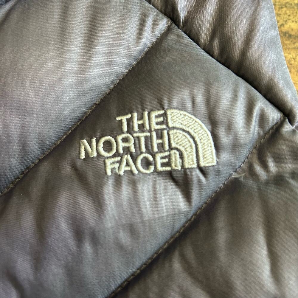 North Face 550 Puffer Vest Goose Down Metallic Purple Women's Small Nylon Zip - Picture 2 of 11
